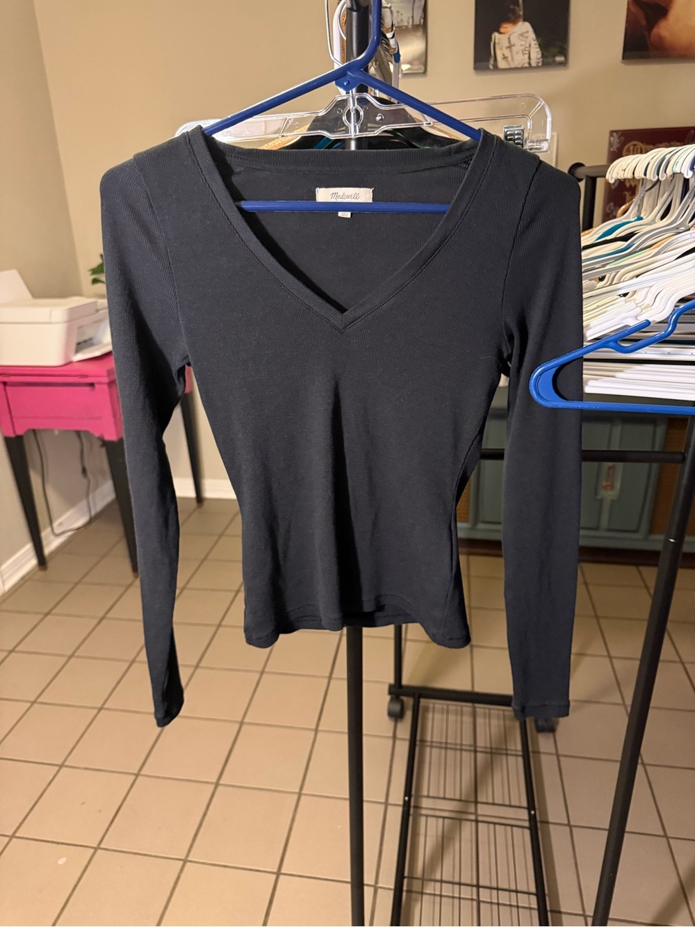Madewell Slim Black V-Neck Long Sleeve Top